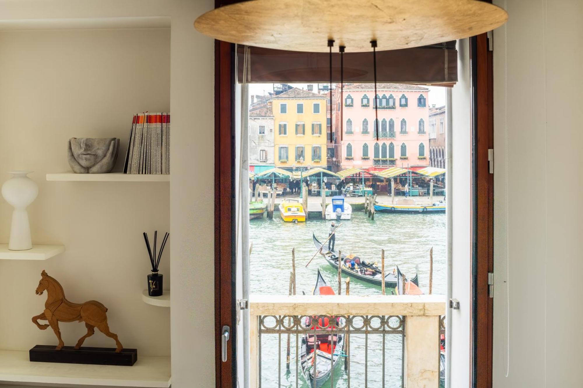 Grand Canal Luxury Apartment With Terrace R&R Wenecja Zewnętrze zdjęcie